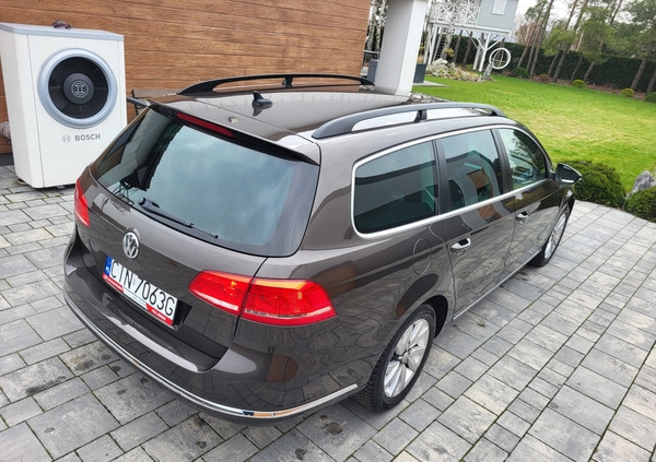 Volkswagen Passat cena 36900 przebieg: 141000, rok produkcji 2013 z Inowrocław małe 211